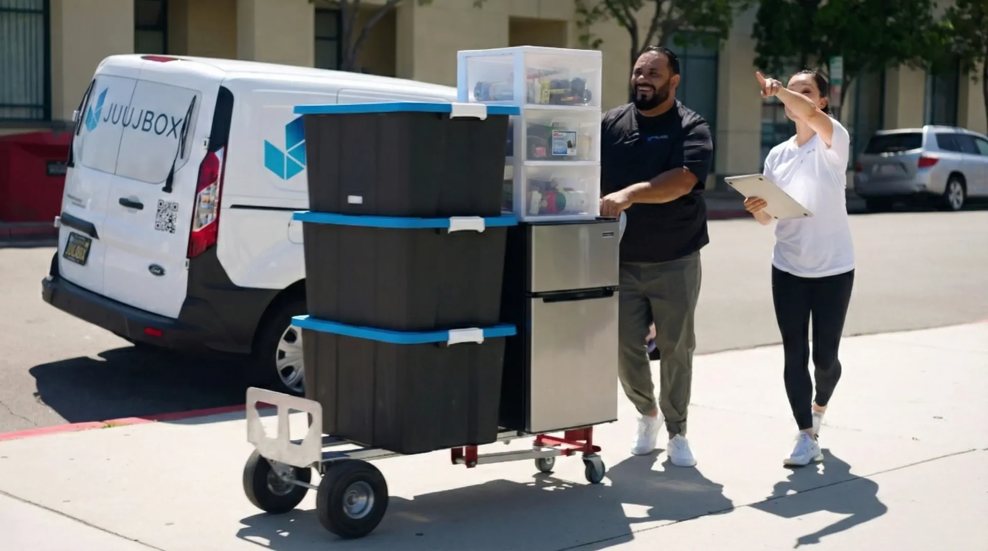 UC San Diego students with Juujbox storage bins